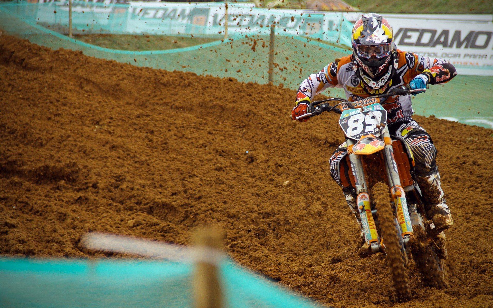 皇马伯纳乌音乐会噪音扰民投诉发酵，司法介入或成俱乐部新挑战